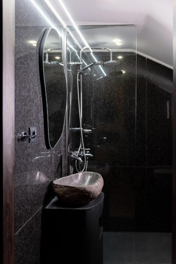 Theros By Agora Luxury Apartments In The Heart Of Heraklion Exterior foto