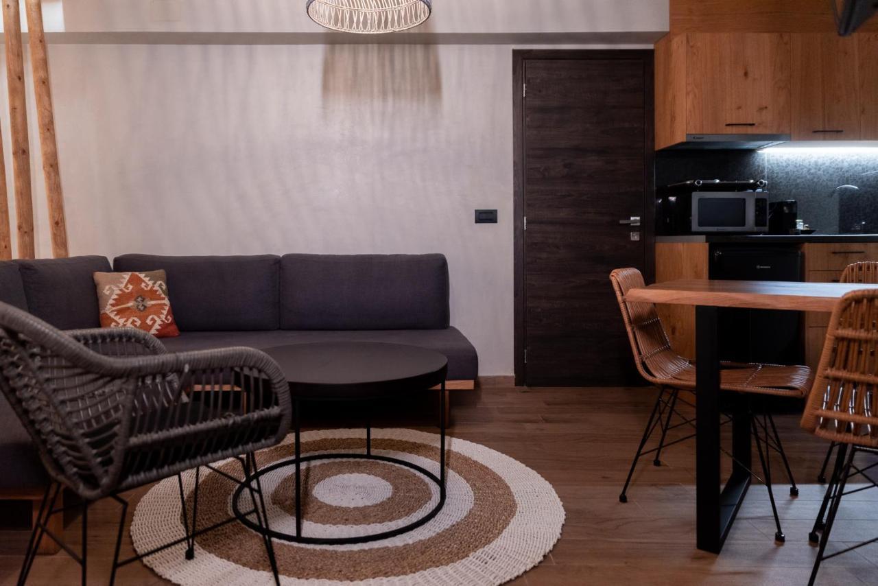 Theros By Agora Luxury Apartments In The Heart Of Heraklion Exterior foto