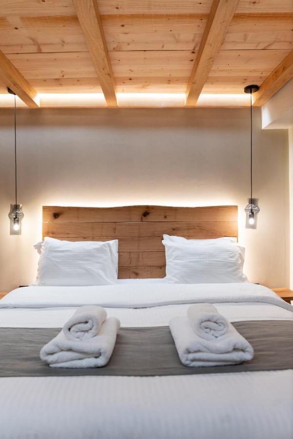 Theros By Agora Luxury Apartments In The Heart Of Heraklion Exterior foto