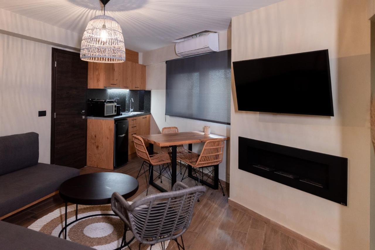Theros By Agora Luxury Apartments In The Heart Of Heraklion Exterior foto